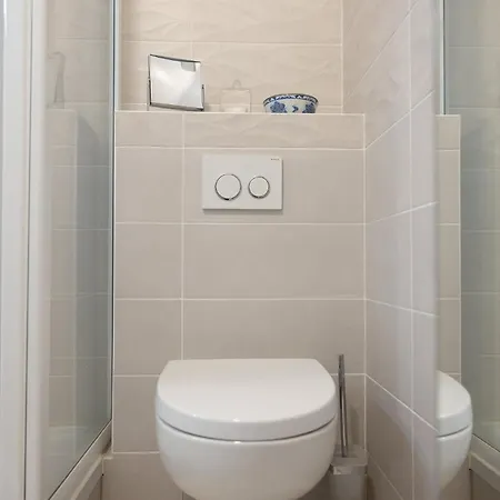 Apartmán Terrace - Private Parking - Subway 2 Min *