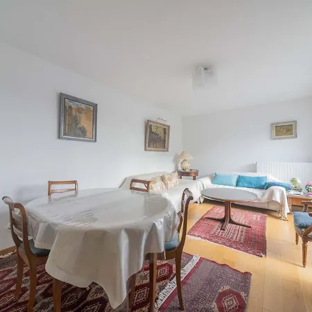 Terrace - Private Parking - Subway 2 Min *