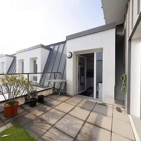 Terrace - Private Parking - Subway 2 Min